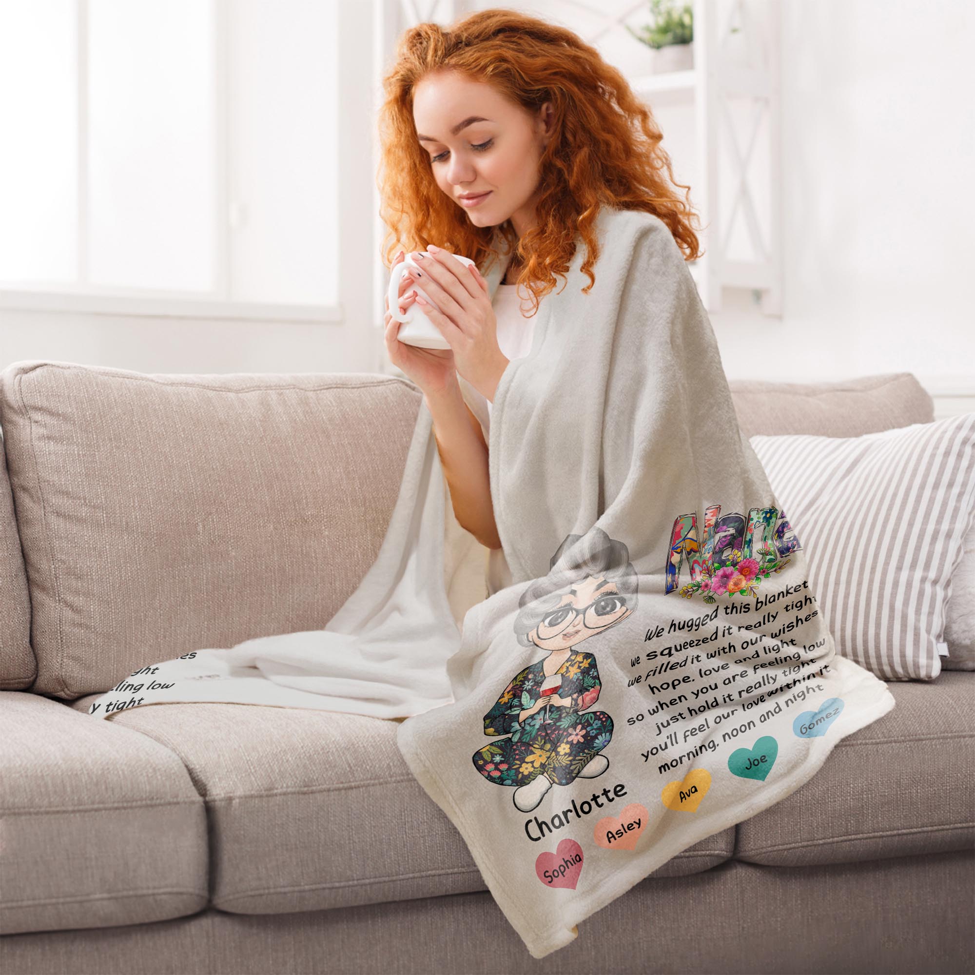 When You Are Feeling Low Just Hold It Really Tight - Personalized Blanket - Gifts For Mother, Grandma, Auntie Big Size - Image 2